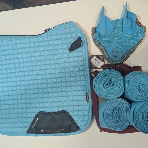 Lemieux Suede Dressage Saddle Pad Size S/M w/ Matching Ear Bonnet Size M & Polos - Picture 1 of 3